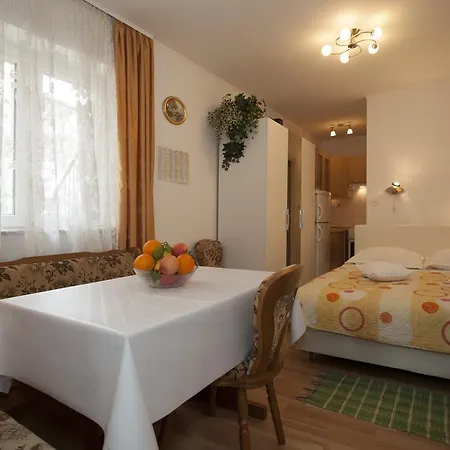 Leo Apartman